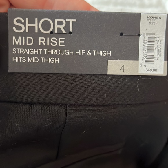 Apt 9 shorts - Picture 7 of 7